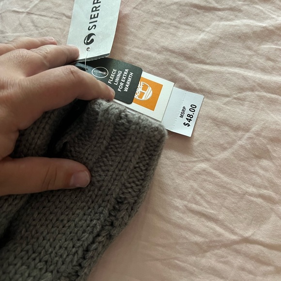 NWT timberland Sherpa lined mittens - Picture 2 of 2